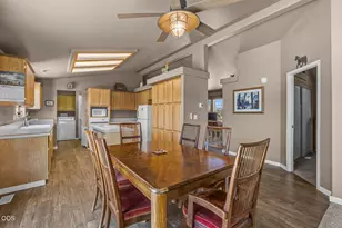 67183 Harrington Loop Rd, Bend, OR 97703 - Photo 22