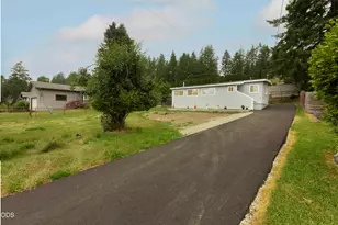 620 Meadow Ln, Brookings, OR 97415 - Photo 24