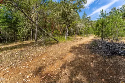 1230 W Jones Creek Road #Lot 3, Grants Pass, OR 97526 - Photo 4