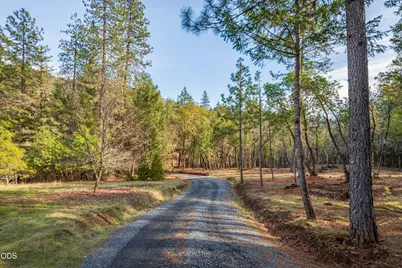 1230 W Jones Creek Road #Lot 3, Grants Pass, OR 97526 - Photo 6