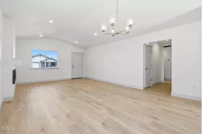 1134 NW Fairway Road #150, Madras, OR 97741 - Photo 4