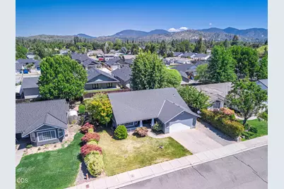 2948 Golden Aspen Drive, Grants Pass, OR 97527 - Photo 18