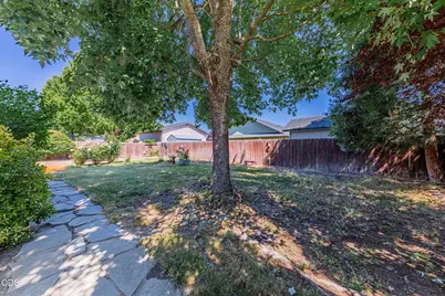 2948 Golden Aspen Drive, Grants Pass, OR 97527 - Photo 44