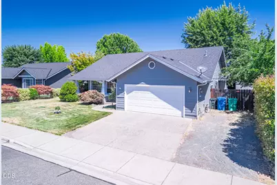 2948 Golden Aspen Drive, Grants Pass, OR 97527 - Photo 14