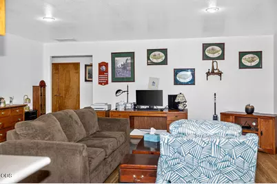 6319 Harlan Drive, Klamath Falls, OR 97603 - Photo 12