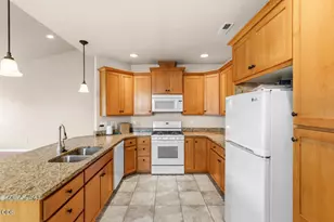 1351 Kime Dr, Medford, OR 97501 - Photo 12
