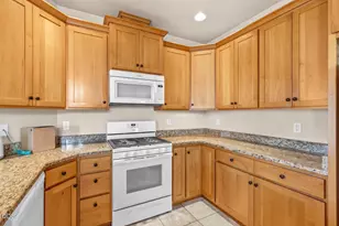 1351 Kime Dr, Medford, OR 97501 - Photo 14