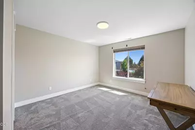2350 NE Purcell Court, Bend, OR 97701 - Photo 36