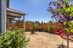 2350 NE Purcell Ct, Bend, OR 97701 - Photo 40
