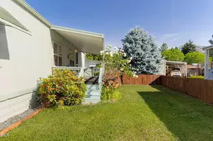 2019 Rogue River Hwy, Gold Hill, OR 97525 - Photo 30
