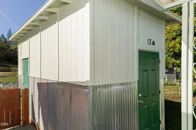 2019 Rogue River Highway #UNIT 13, Gold Hill, OR 97525 - Photo 38