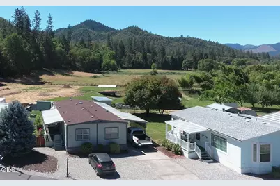 2019 Rogue River Highway #UNIT 13, Gold Hill, OR 97525 - Photo 44