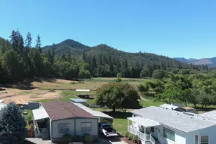 2019 Rogue River Hwy, Gold Hill, OR 97525 - Photo 44