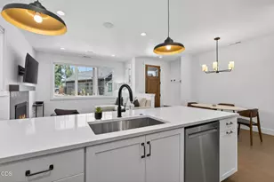 19103 Trailhead Ct, Bend, OR 97702 - Photo 16