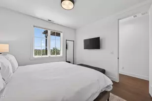 19103 Trailhead Ct, Bend, OR 97702 - Photo 18