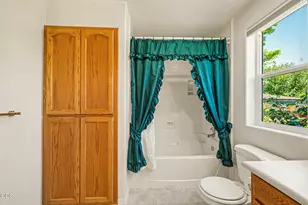 426 Parkside Dr, Ashland, OR 97520 - Photo 26