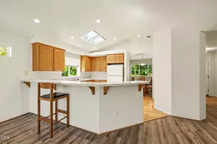 426 Parkside Dr, Ashland, OR 97520 - Photo 10