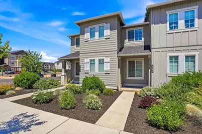 2598 NW Spruce Cone, Redmond, OR 97756 - Photo 8
