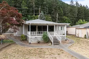 2850 Rogue River Hwy, Grants Pass, OR 97527 - Photo 2