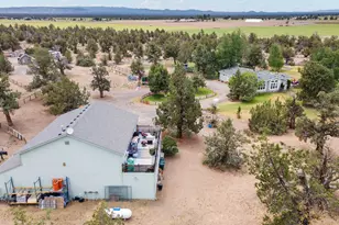 23720 SW Starshine Ln, Bend, OR 97701 - Photo 60
