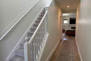683 NE Providence Dr, Bend, OR 97701 - Photo 10
