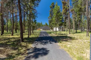 55219 Lazy River Dr, Bend, OR 97707 - Photo 28