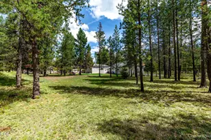 55219 Lazy River Dr, Bend, OR 97707 - Photo 36