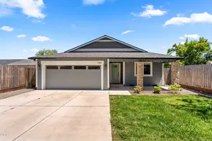 1383 Orchard Home Dr, Medford, OR 97501 - Photo 1