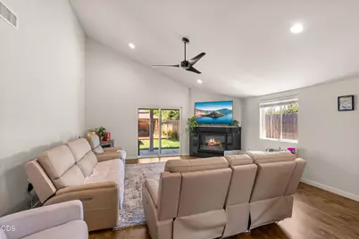 1383 Orchard Home Drive, Medford, OR 97501 - Photo 8