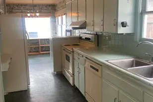 1947 Portland St, Klamath Falls, OR 97601 - Photo 16
