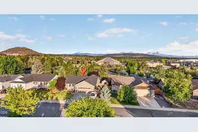 62633 Hawkview Road, Bend, OR 97701 - Photo 4
