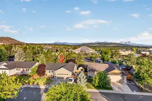 62633 Hawkview Road, Bend, OR 97701 - Photo 4