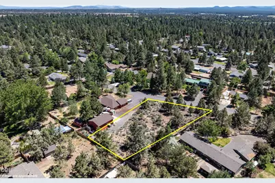 20874 Greenmont Drive, Bend, OR 97702 - Photo 16