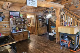 123415 Surveyor Rd, Crescent Lake, OR 97733 - Photo 10