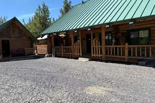 123415 Surveyor Rd, Crescent Lake, OR 97733 - Photo 2