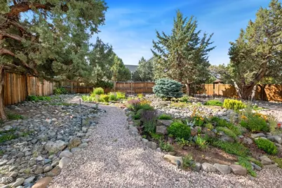 4022 SW Majestic Avenue, Redmond, OR 97756 - Photo 30