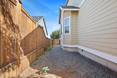 4022 SW Majestic Avenue, Redmond, OR 97756 - Photo 38