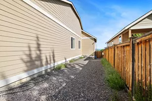 4022 SW Majestic Ave, Redmond, OR 97756 - Photo 44