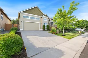 4022 SW Majestic Ave, Redmond, OR 97756 - Photo 40