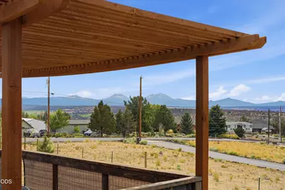 10711 SW Shad Road, Terrebonne, OR 97760 - Photo 32