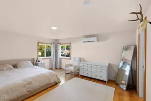 6400 Frost Ln, Talent, OR 97540 - Photo 14