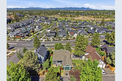 1236 NW Mount Washington Drive, Bend, OR 97703 - Photo 42