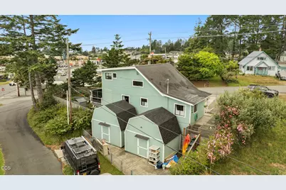 741 Pacific Avenue, Brookings, OR 97415 - Photo 40