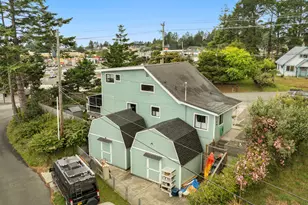 741 Pacific Ave, Brookings, OR 97415 - Photo 40