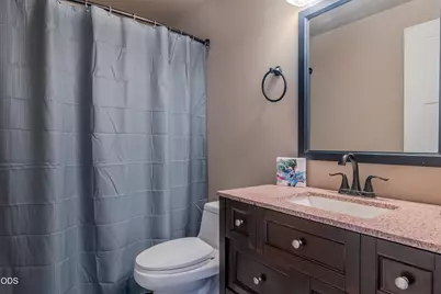 1104 Coachman Drive, Central Point, OR 97502 - Photo 12