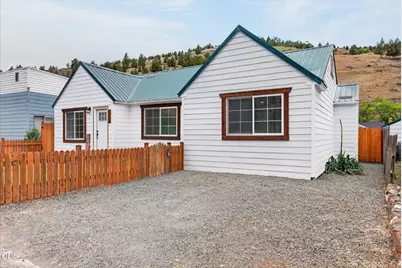 407 S Canyon Boulevard, John Day, OR 97845 - Photo 4