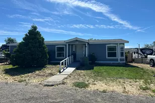 620 E Viewpoint Dr, Culver, OR 97734 - Photo 1