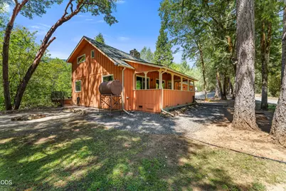 6907 Bear Branch Road, Rogue River, OR 97537 - Photo 26