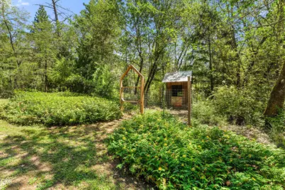 6907 Bear Branch Road, Rogue River, OR 97537 - Photo 28