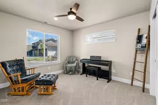 1030 NW Varnish Ln, Redmond, OR 97756 - Photo 4